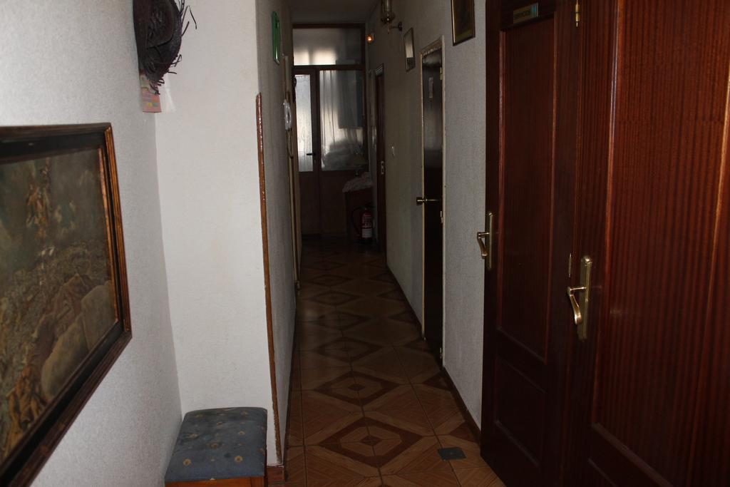 Hostal Xucar Madrid Habitación foto